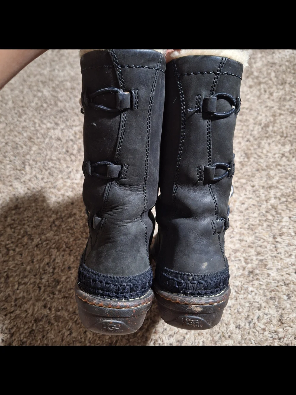 UGG Australia Black Leather Kona Shearling Toggle Boots Size 8